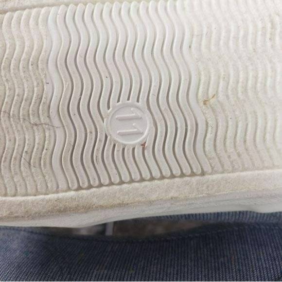 Austin Trading Company Slip On Blue Sz 11 Shoes‎ - Picture 4 of 9